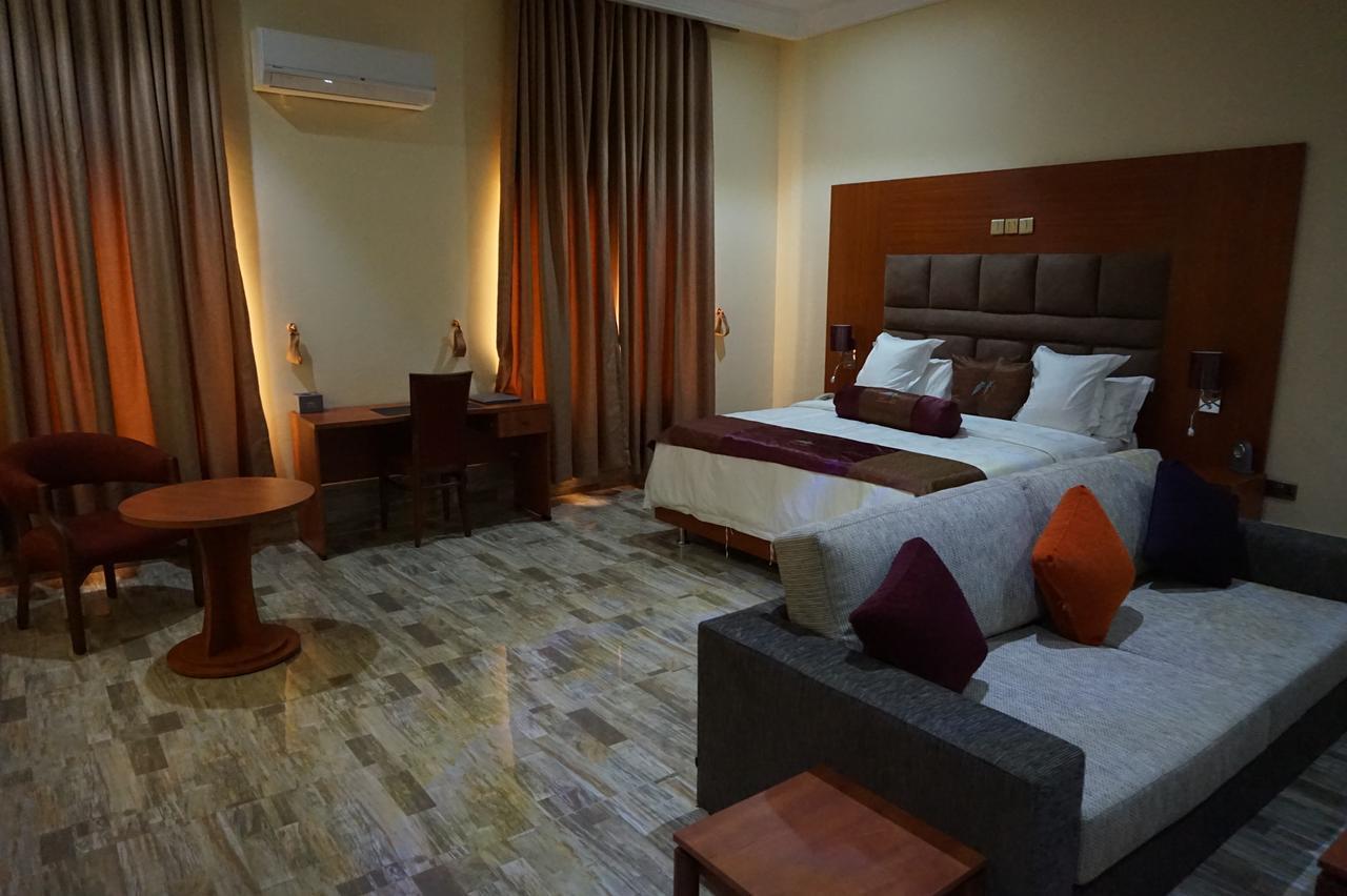 Aenon Suites Oshogbo 外观 照片